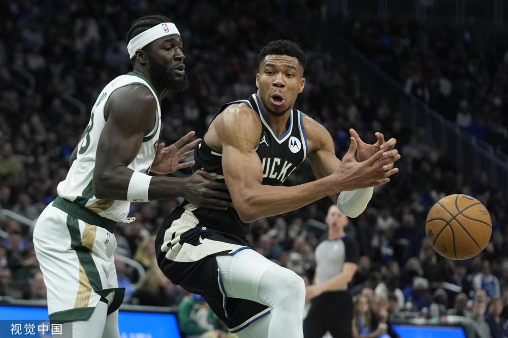 青岛男篮的 青岛男篮的