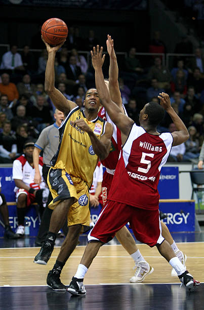 备深远威胁 备深远威胁