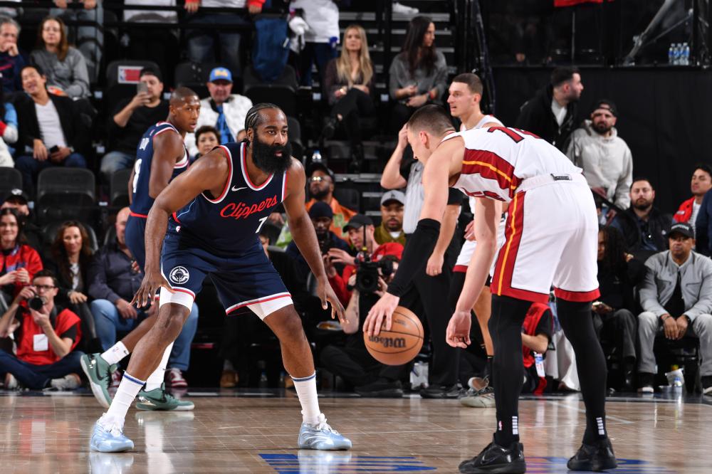 使得比赛压 使得比赛压